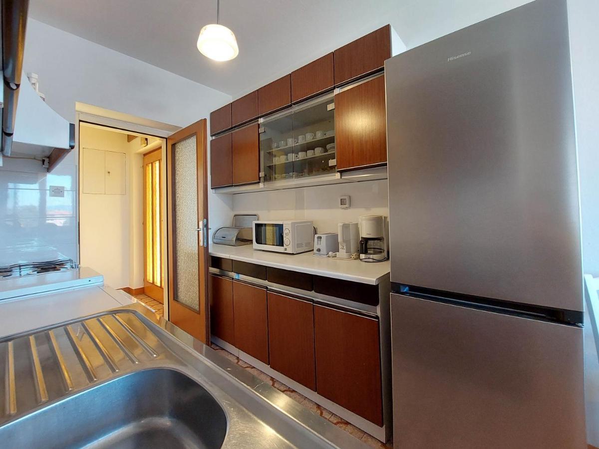 Apartments Nikola Punat Buitenkant foto